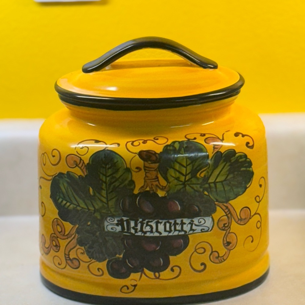 GRANDE” BISCOTTI JAR" Vintage •Handmade~Hand Painted •Ceramic•Made In Italy